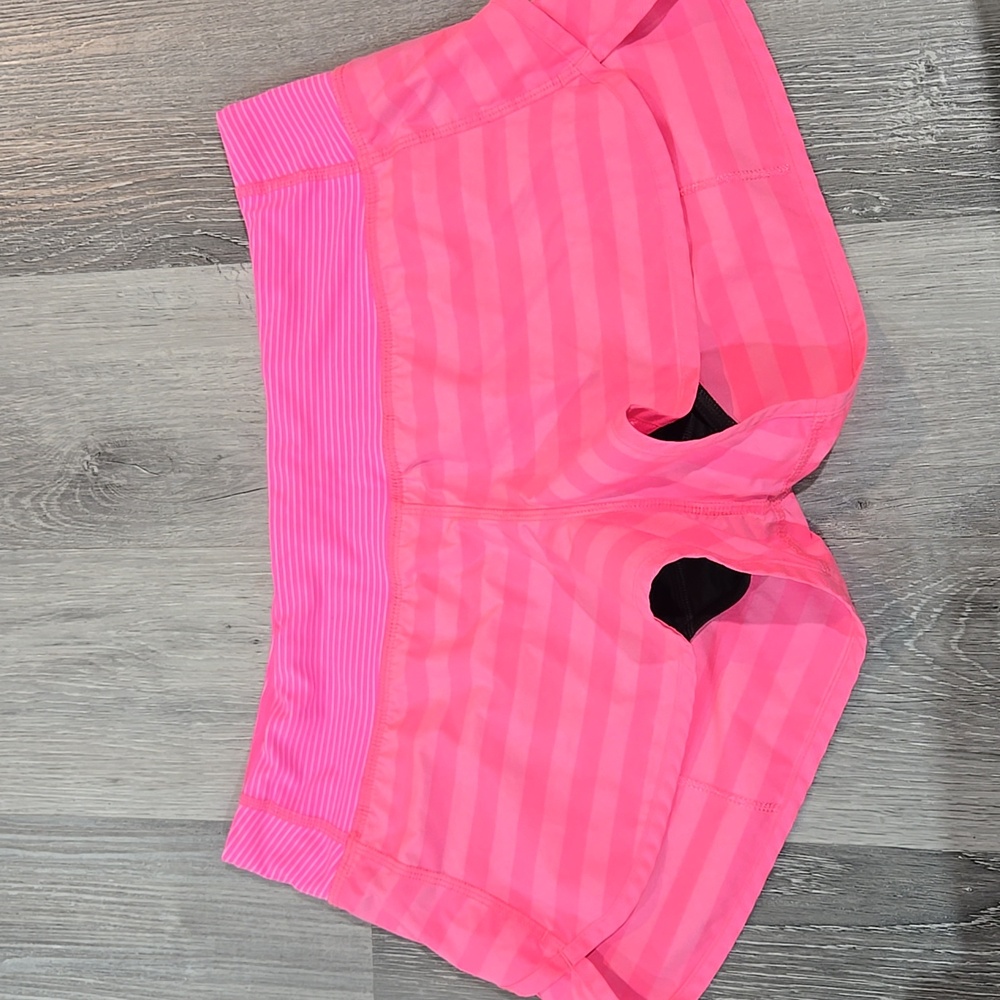Lululemon Apex Stripe Zing Pink Speed short